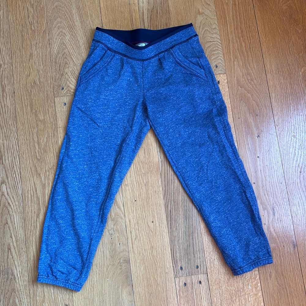 Women’s North Face blue sweatpants, NWOT, XS